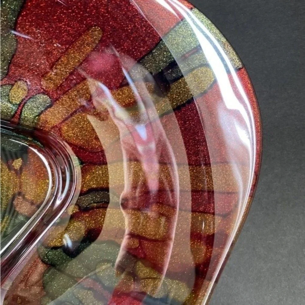Unbranded art glass